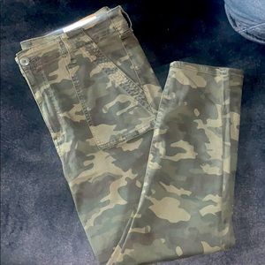 American Eagle Camo Jeans